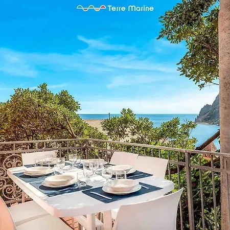 Terrazza Paradiso, Terremarine شقة *