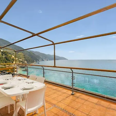 アパート Terrazza Paradiso, Terremarine
